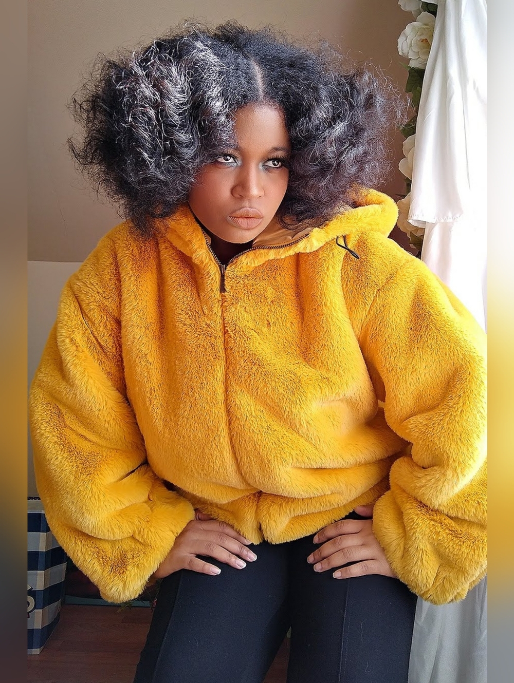 AKIRA Size S-M Cozy Soft Faux Fur Plush Hooded Coat